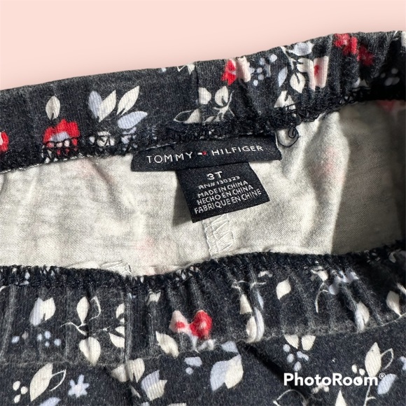 Timmy Hilfiger 3t shirt and pants set - Picture 3 of 4